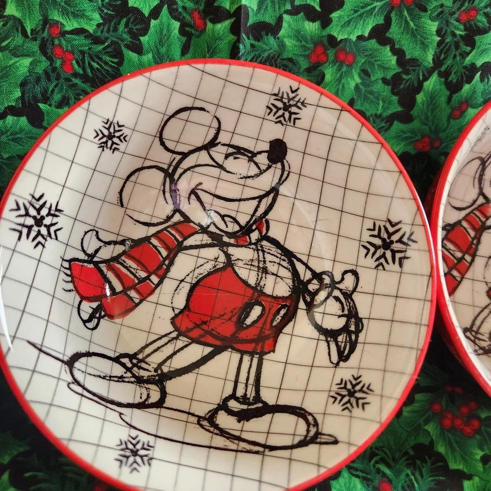 Mickey Mouse Christmas Bowls Small Set Of 3 New